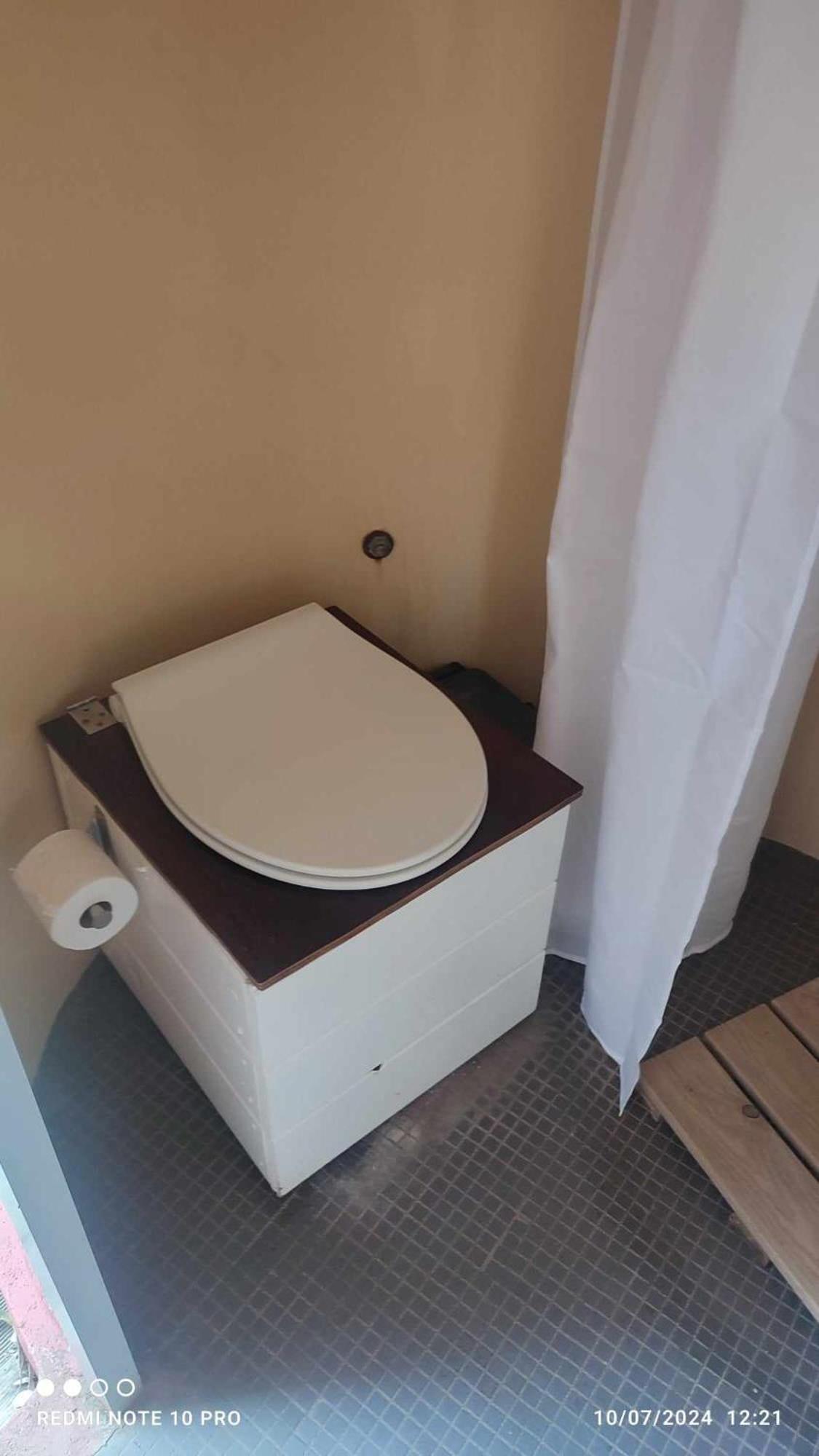 Analaya Villa Vias Bagian luar foto