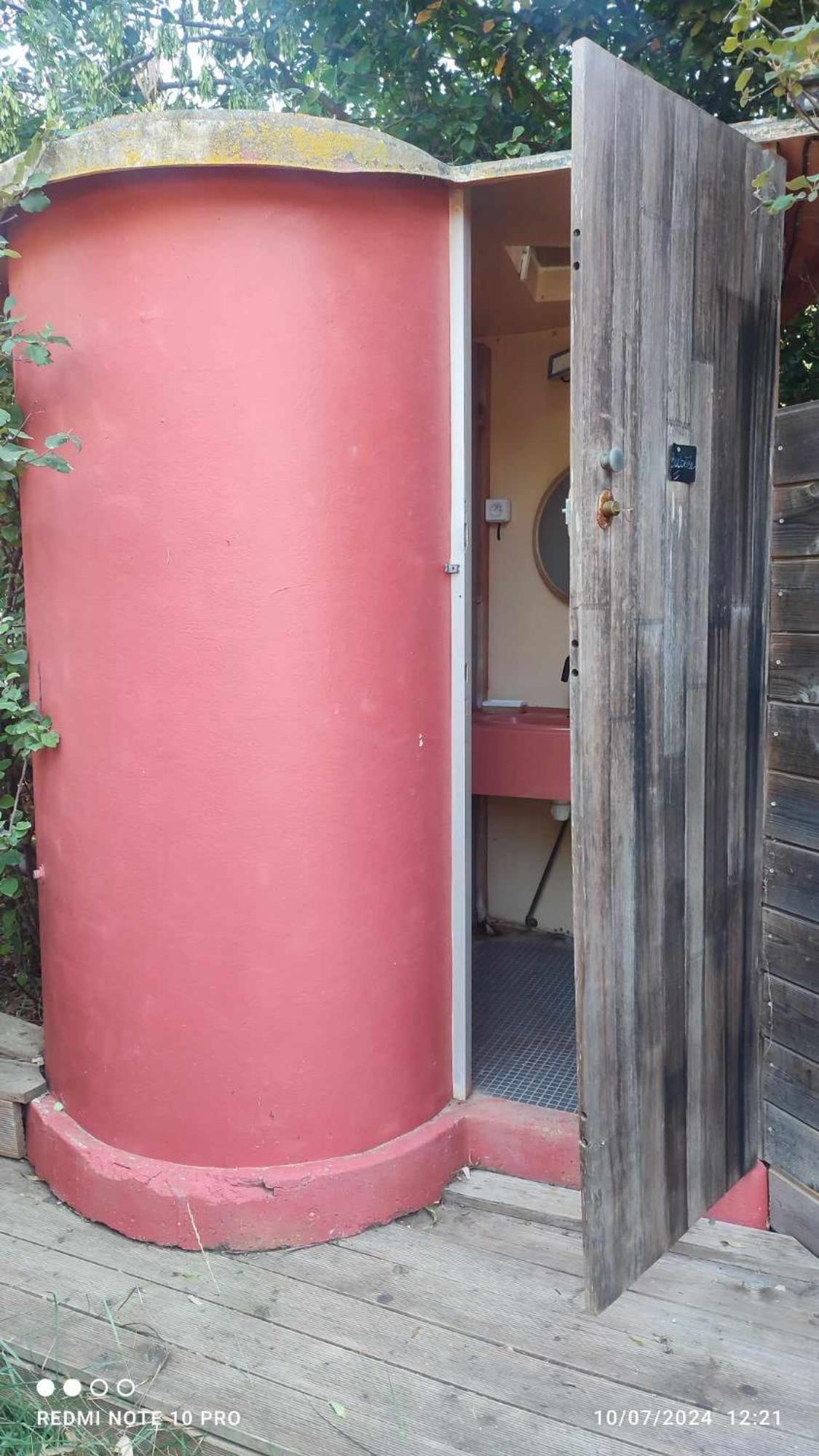 Analaya Villa Vias Bagian luar foto